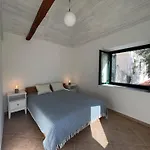 Cosineshouse Leonídion